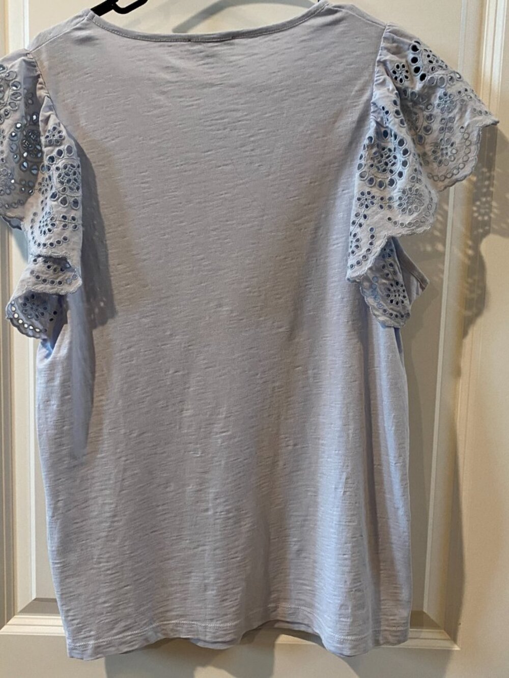 J Crew Light Blue Eyelet Flutter Sleeve Top Size Large - Picture 5 of 8